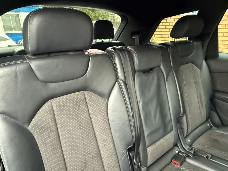 ** MUST SEE ** 2016 (65) Audi Q7 3.0 TDI V6 272 Quattro S line Auto 7 seater 4X4