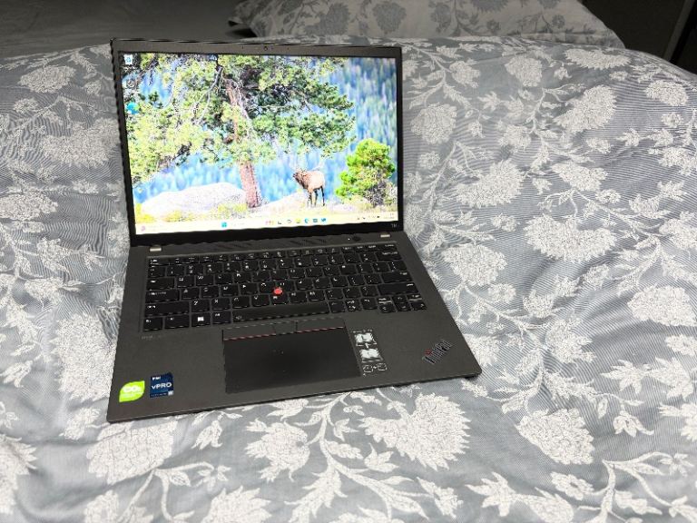(ON RARE OCCASIONS IT SWITCHES OFF THEN IMMEDIATELY COMES ON) LENOVO THINKPAD LAPTOP T14S GEN 3