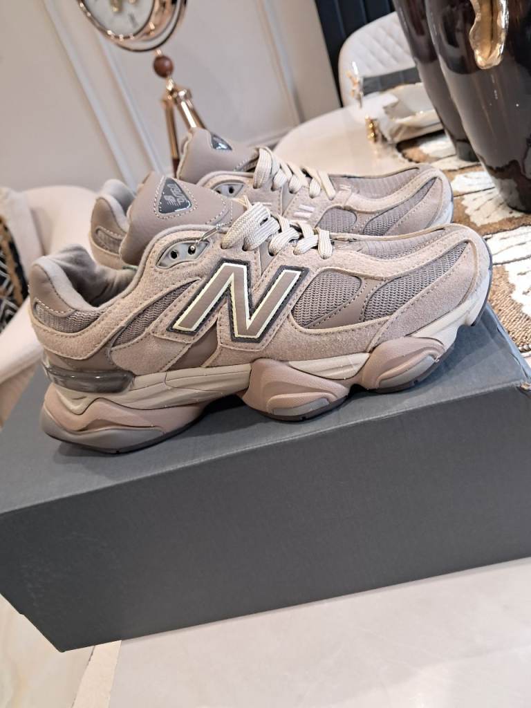 New balance 9060