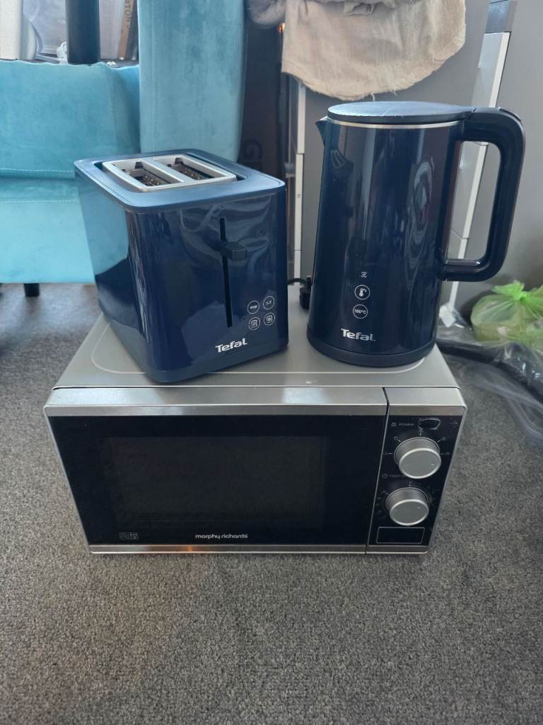 Morphy Richards Microwave, Tefal Kettle & Toaster Set – Black