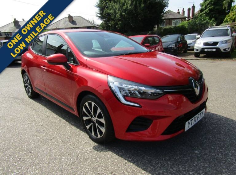 2021 71 RENAULT CLIO 1.0 TCE ICONIC HATCHBACK 5DR PETROL MANUAL EURO 6 (S/S) (90