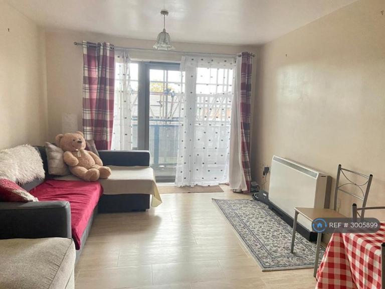 2 bedroom flat in Norwood Road, Reading, RG1 (2 bed) (#3005899)