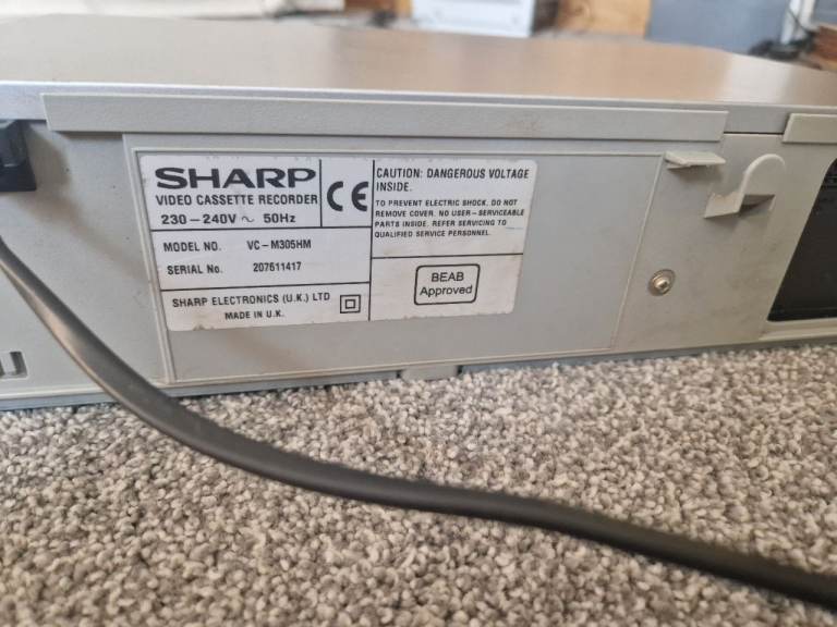 Sharp Video Cassette Recorder VC M305 HM Fully Working (no remote)