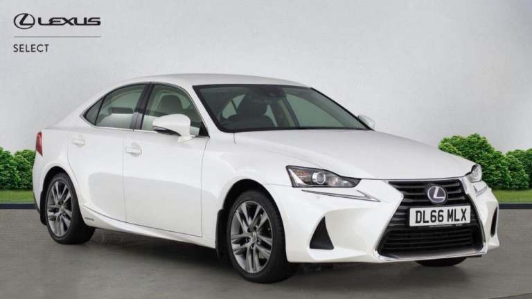 2017 Lexus IS 2.5 300h Executive Edition Saloon 4dr Petrol Hybrid E-CVT Euro 6 (s/s) (223 SALOON ...