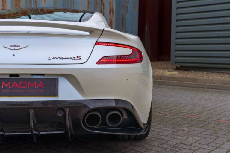 2017 Aston Martin Vanquish Vanquish S Coupe Coupe Petrol Automatic