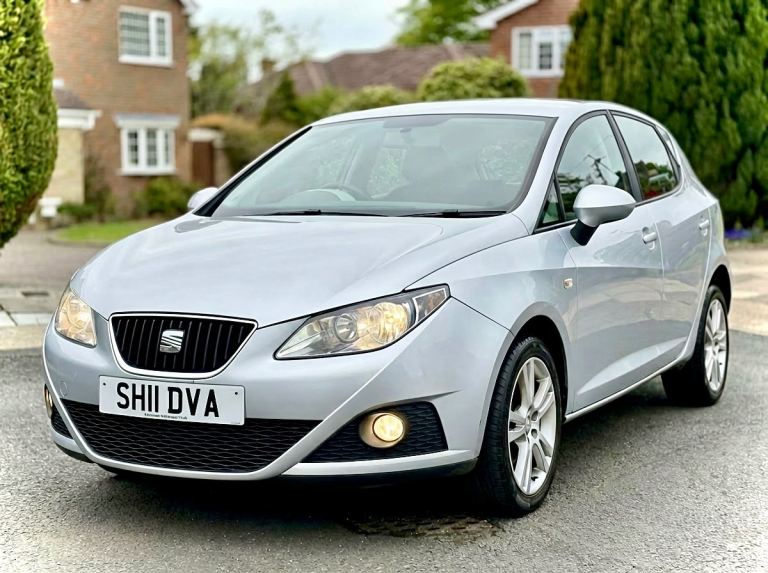 Seat, IBIZA, Hatchback, 2011, Manual, 1390 (cc), 5 doors