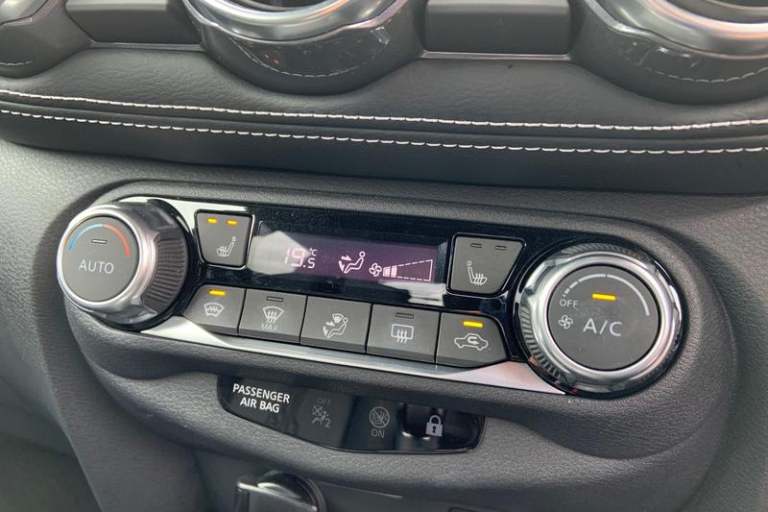 2022 Nissan Juke 1.6 Hybrid Tekna 5dr Auto Automatic Hatchback Hybrid Automatic