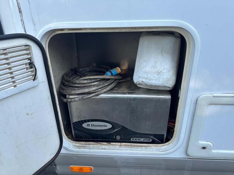 BURSTNER ARGOS 748/2 2006