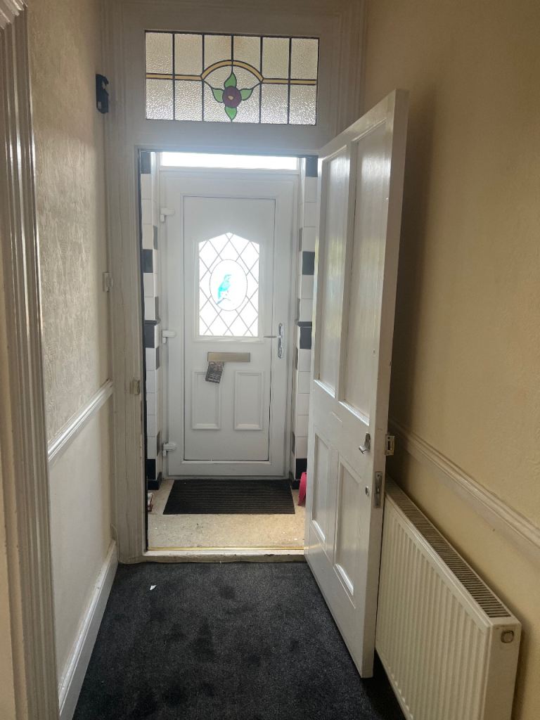 4 bedrooms house to rent 
