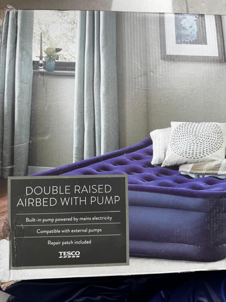 Double raised airbed