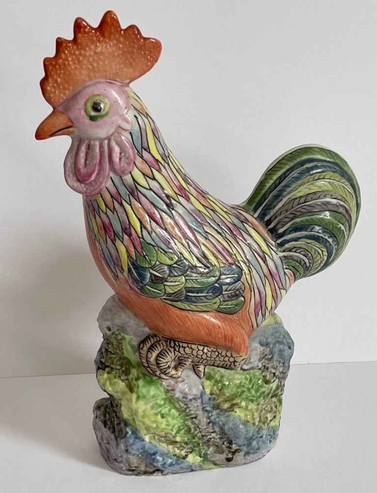 Vintage Chinese Famille Rose Porcelain Rooster Figurine – 25cm Hand-Painted