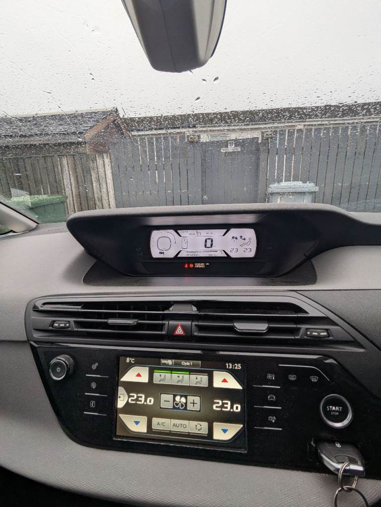 Citroen, C4 PICASSO, MPV, 2014, Manual, 1560 (cc), 5 doors