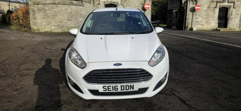 FORD FIESTA 1.0 T EcoBoost Titanium 2016