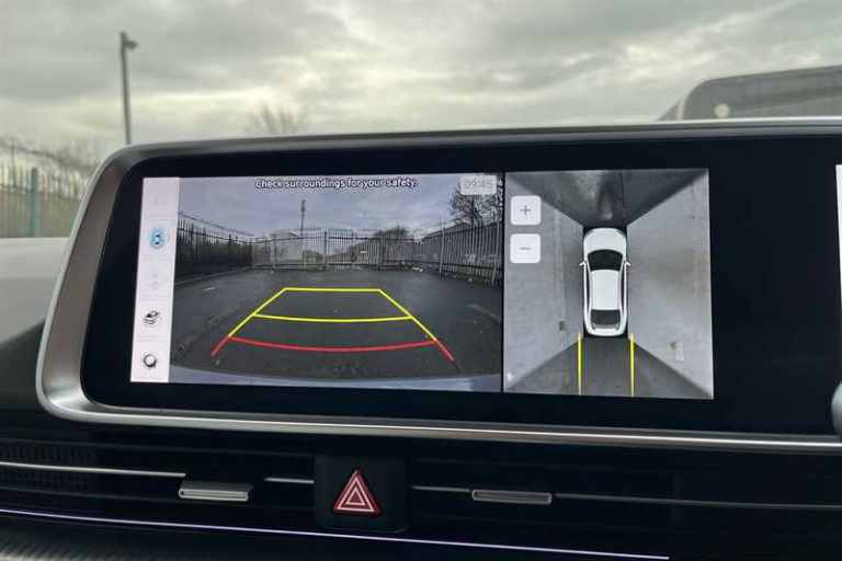 2025 Hyundai IONIQ 6 77.4kWh Ultimate Saloon 4dr Electric Auto (228 ps) Saloon Electric Automatic