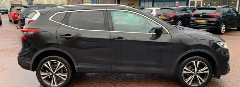 2019 Nissan Qashqai 1.5 dCi 115 N-Connecta 5dr ++ NAV / CAMERA / ULEZ / SENSORS ++ HATCHBACK Dies...