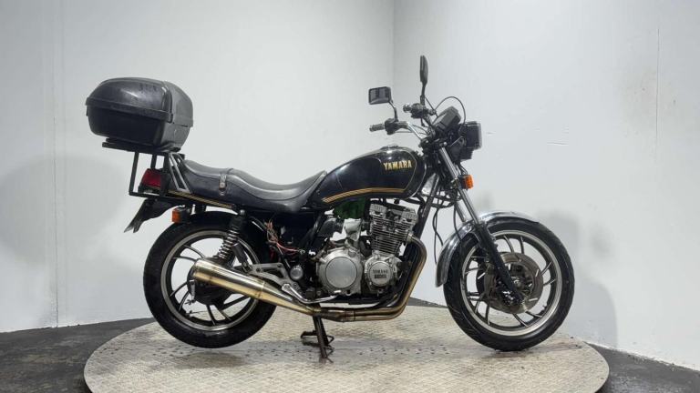 Yamaha XJ MAXIM 1981 32K PROJECT CLASSIC BIKE 750CC PARTS BIKE BREAKER