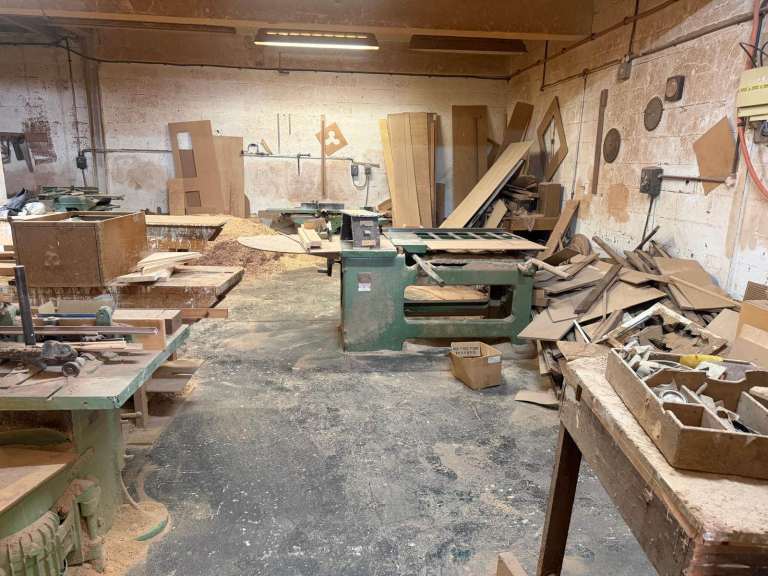 Commercial Unit