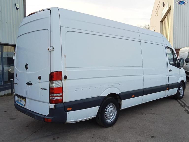 MERCEDES-BENZ SPRINTER 2.1 313 CDi White Manual Diesel 2016