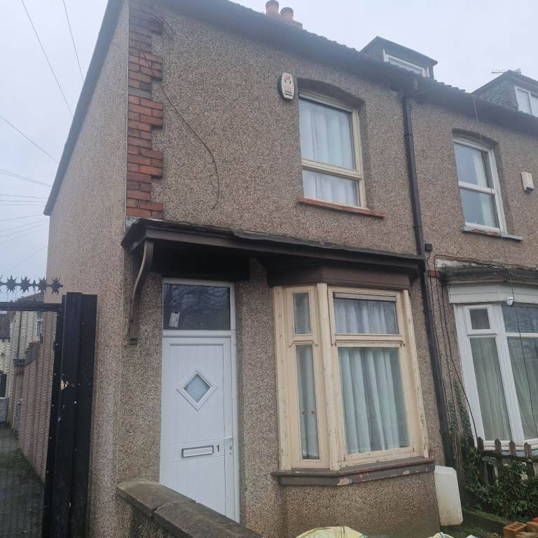 Ensuite Bedrooms to rent 