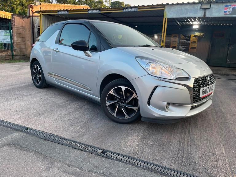 2017 DS Automobiles DS 3 1.6 BlueHDi Elegance 3dr HATCHBACK Diesel Manual