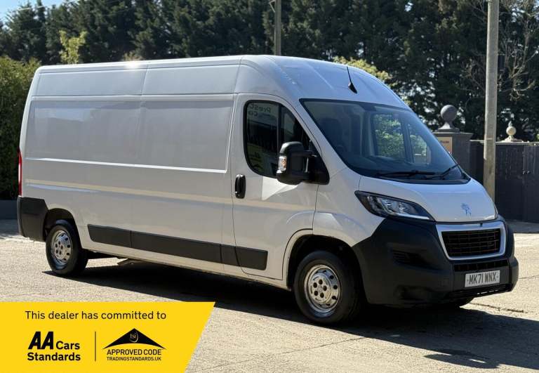 2021 Peugeot Boxer 2.2 BlueHDi 335 Professional L3 H2 Euro 6 (s/s) 5dr Diesel