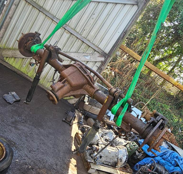 Ford transit 2.4 rwd twin wheel base axle and diff