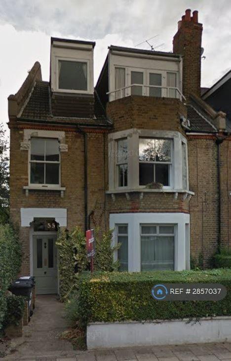 2 bedroom flat in Romola Road, London, SE24 (2 bed) (#2857037)