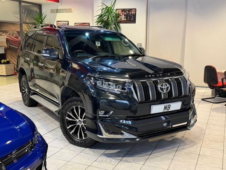 TOYOTA LAND CRUISER 3.0 D-4D LC5 2010