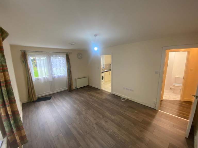 Two-Bedroom Flat available in Hazelwood court – NW10 Area