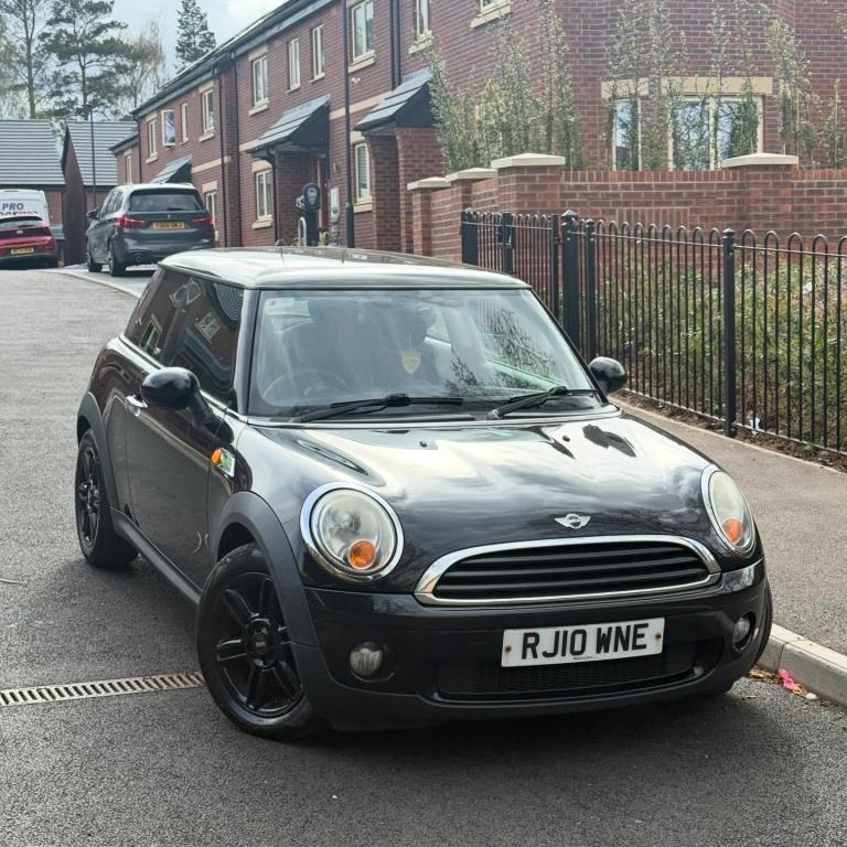MINI COOPER 1.6 PETROL FIRST EDITION 