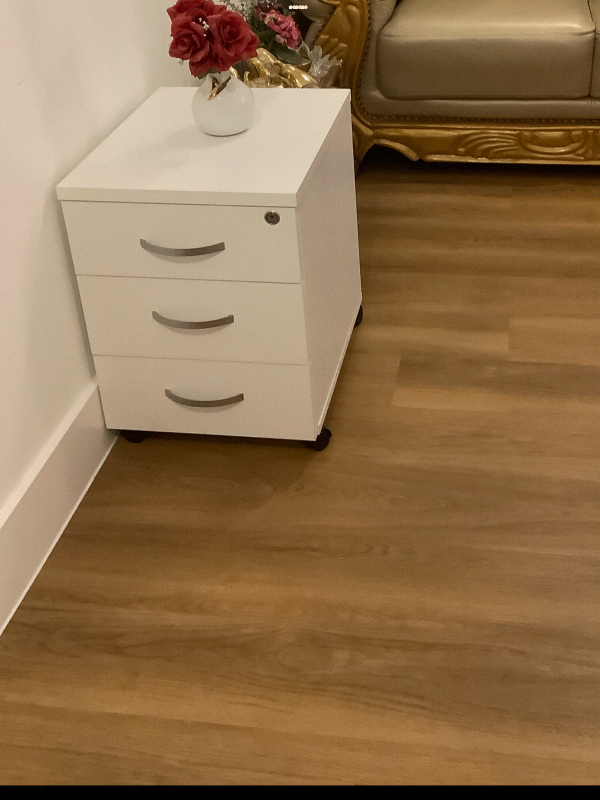 Chest of  3 drawers lockable with key .