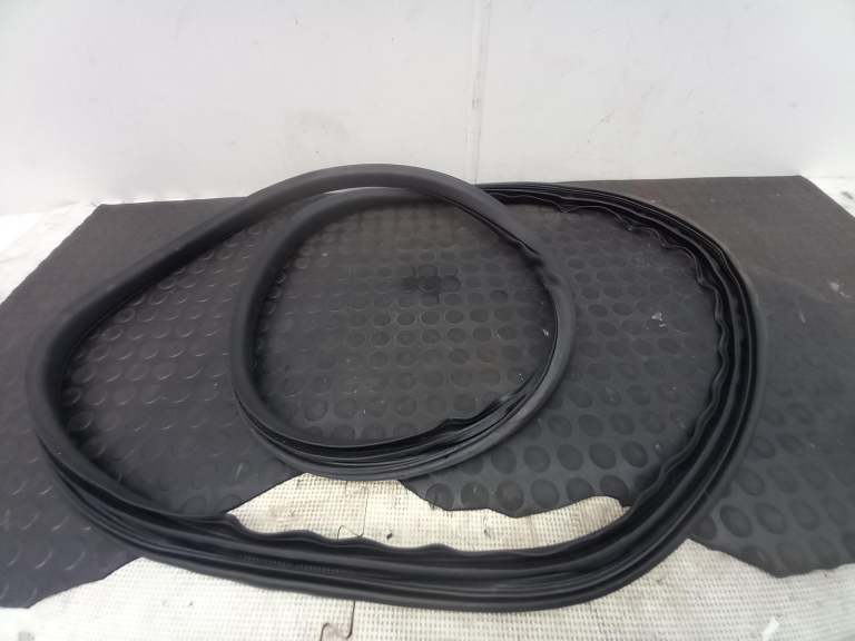 Landrover Discovery Sport Door Seal 2014-2020