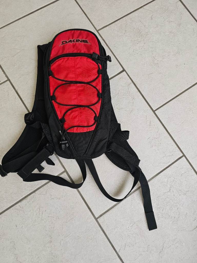 DAKINE Black and Red Small Cycling Hydration Backpack