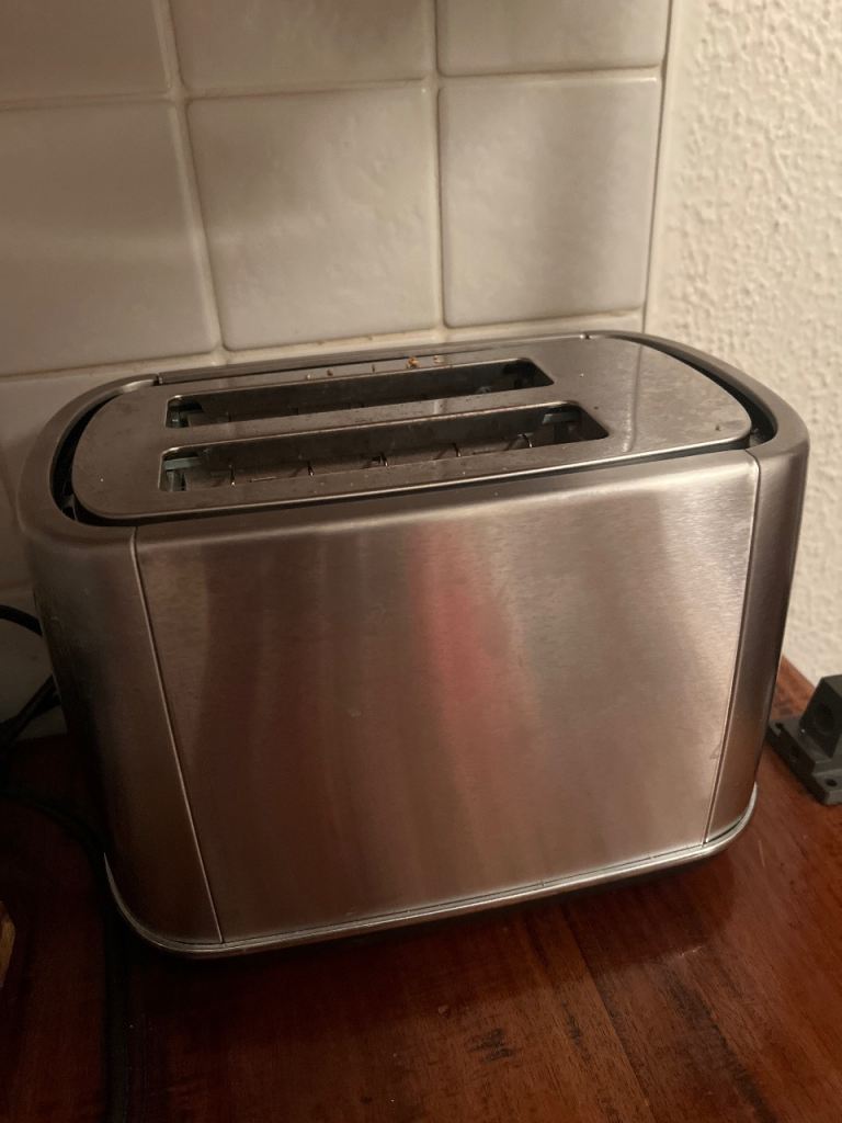 Stainless steel toaster