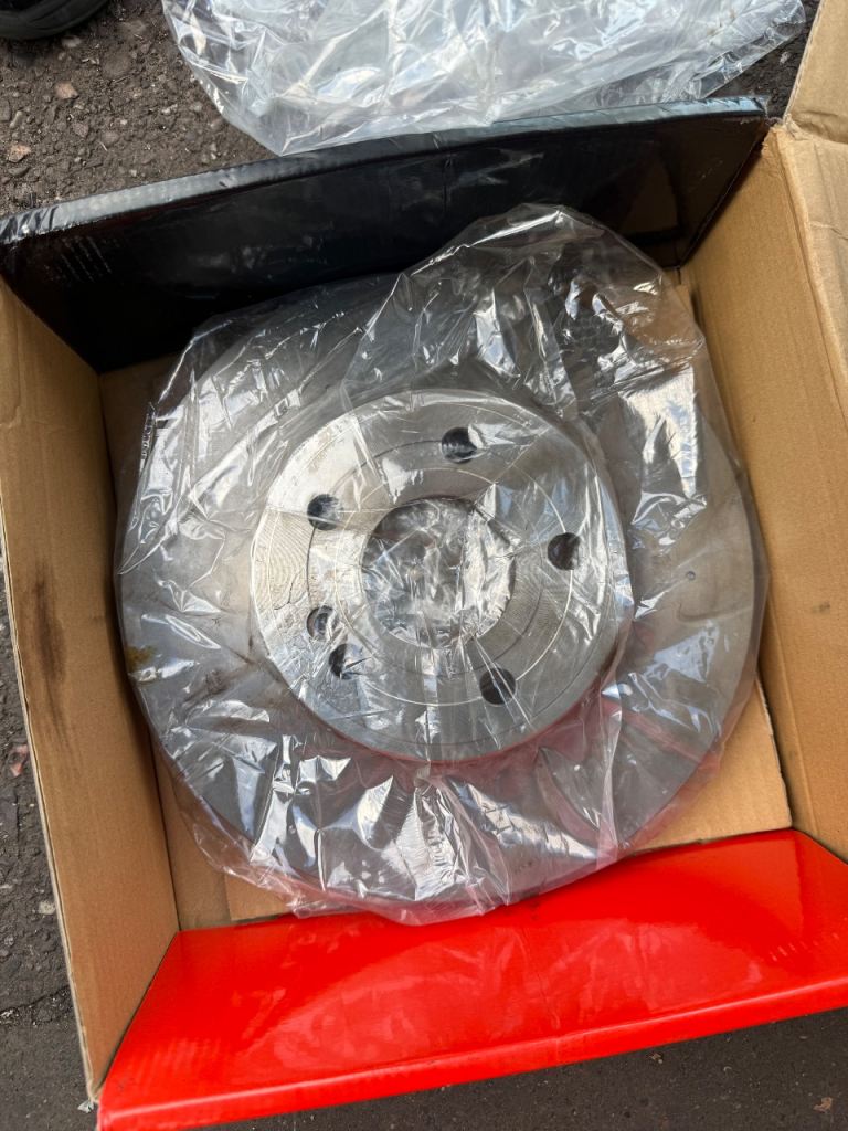Mercedes- Benz CLA C118 295mm front break disc 