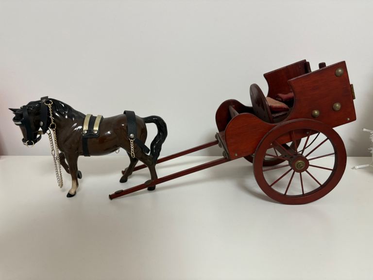 Horse with cart