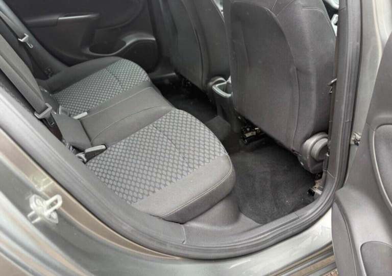 2017 Vauxhall Astra 1.4T 16V 125 Design 5dr HATCHBACK PETROL Manual