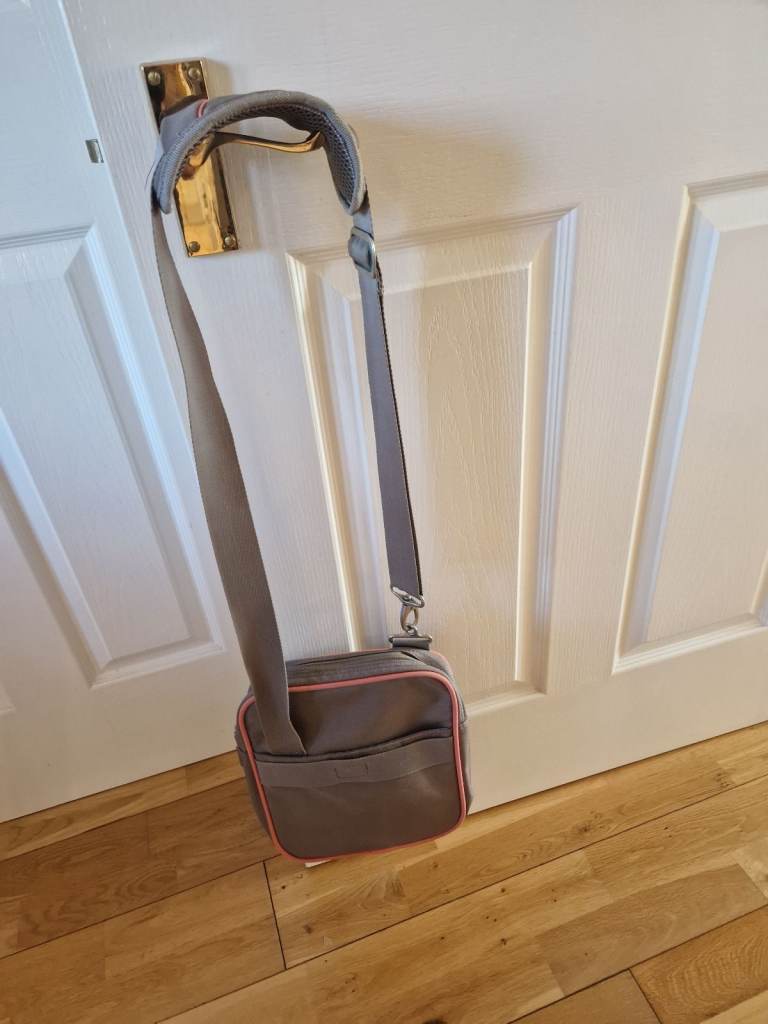 Ladies Esprit Shoulder bag