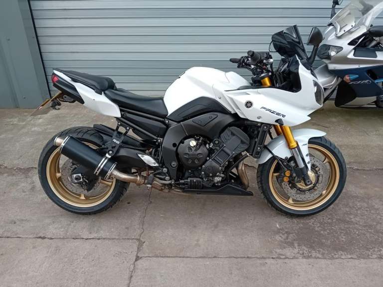 2012 12 YAMAHA FZ8 ABS FZ-8 WHITE CLEAN SPORTS TOURER FAZER 800 NEW MOT