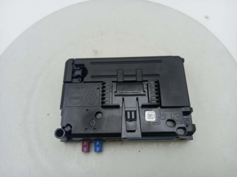 Renault Trafic Telematics Navigation Control Module Ecu 2014-2026