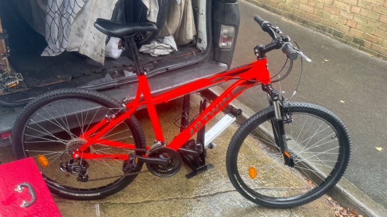 image for B twin Rockrider 340 19inch 