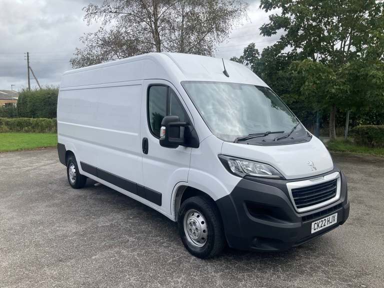 2022 Peugeot Boxer 2.2 BlueHDi H2 Professional Van 140ps PANEL VAN Diesel Manual