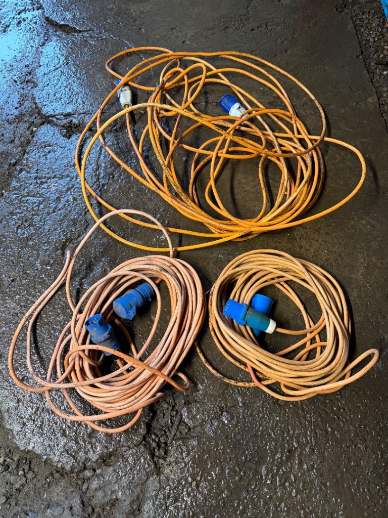 Caravan hock up cables X3 