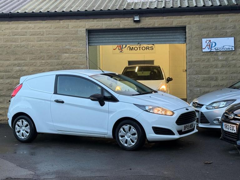 2015 Ford Fiesta Van 1.5 TDCi ECOnetic Panel Van 3dr CAR DERIVED VAN Diesel Manual