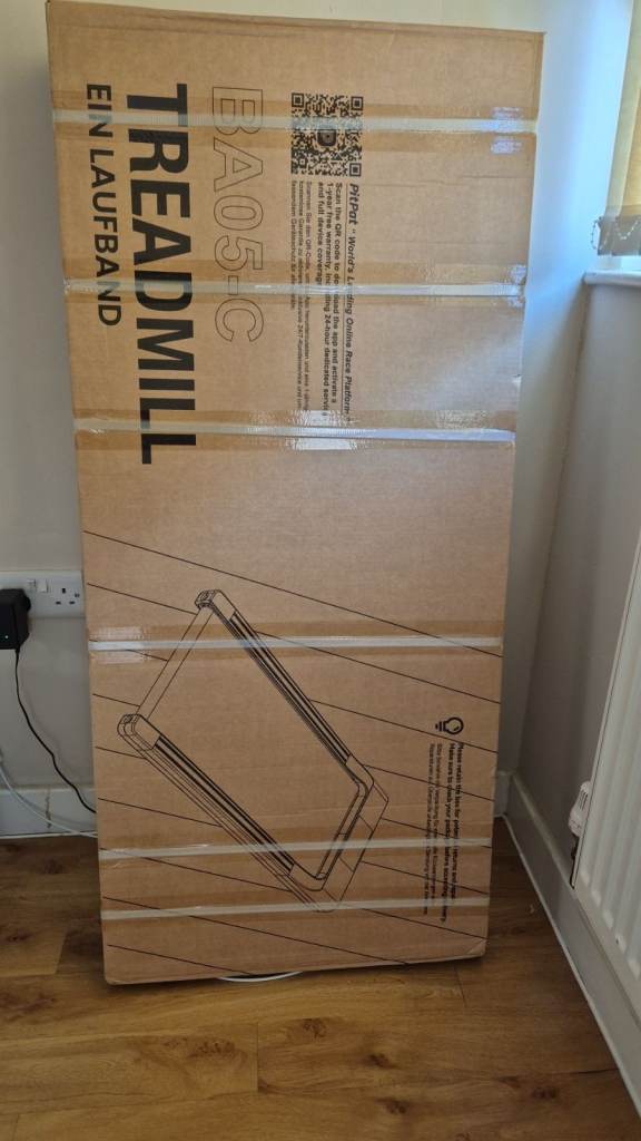 New Treadmill in Box – Unused Home Gym Equipment