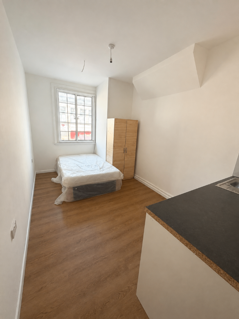 Furnished studio Flat to rent- Croydon CR0