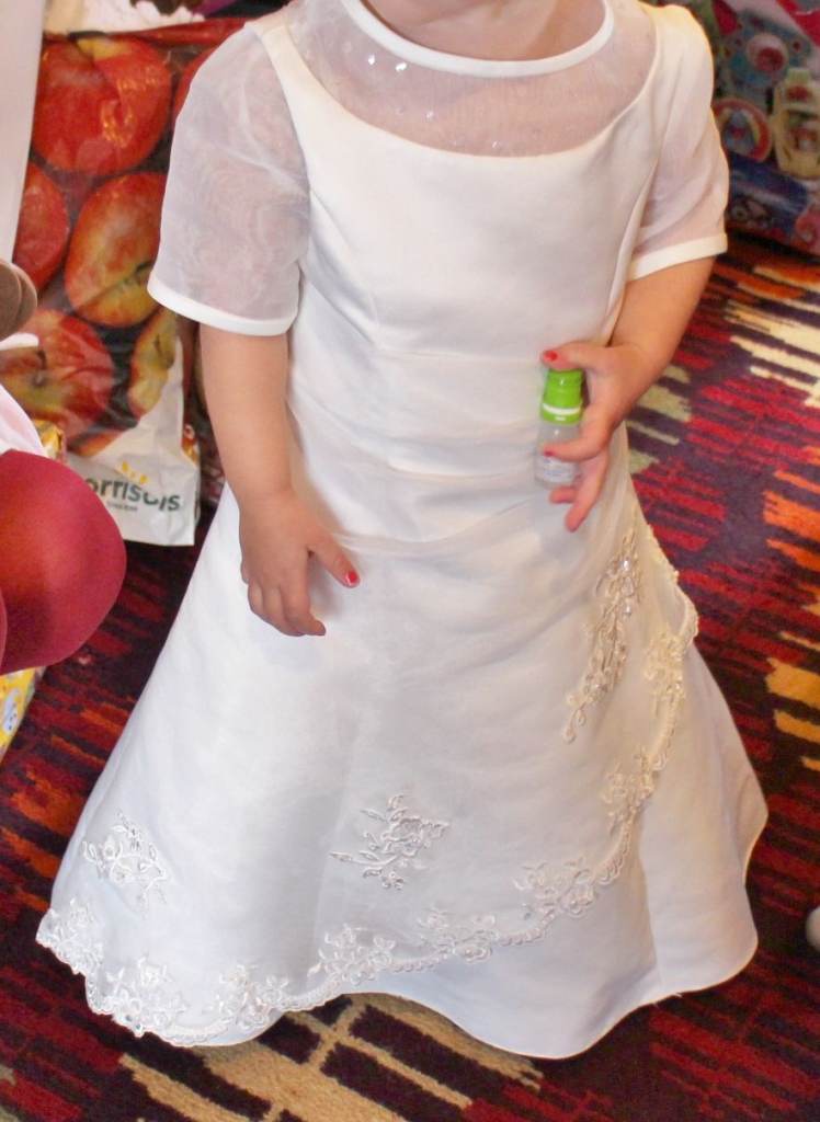 Child's Bridesmaid or Christening Dress, age 2-3 years, Romantica