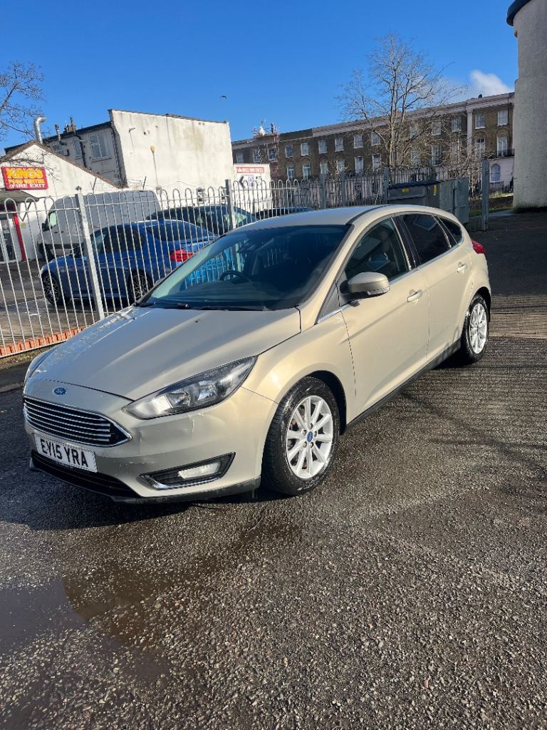 Ford, FOCUS, Hatchback, 2015, Manual, 998 (cc), 5 doors