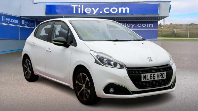 Peugeot 208 1.2 PureTech Active Design Lime Euro 6 5dr Petrol Manual