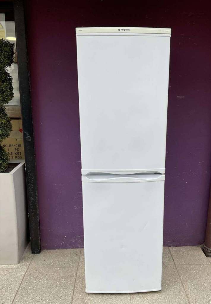 Fridge freezer 